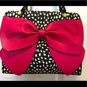 Betsey Johnson Black & White Purse New